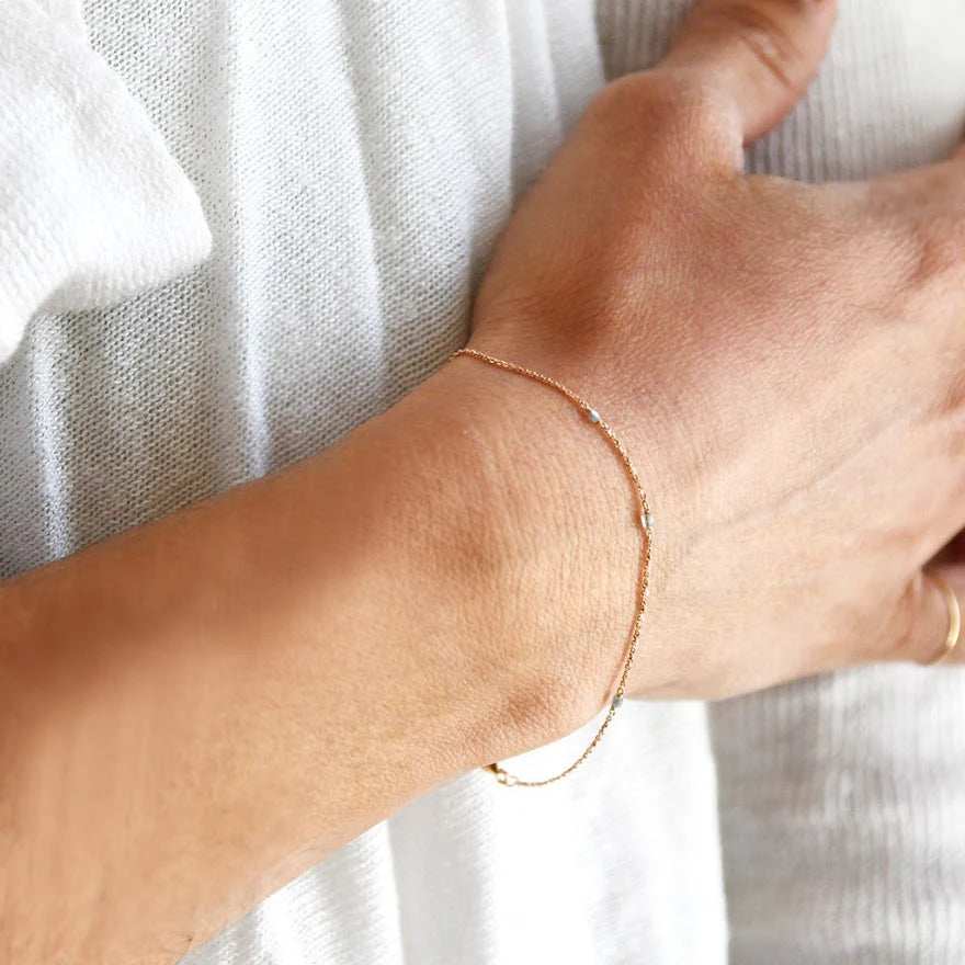 Slinky Grey Diamond Bead Bracelet (18k Yellow)