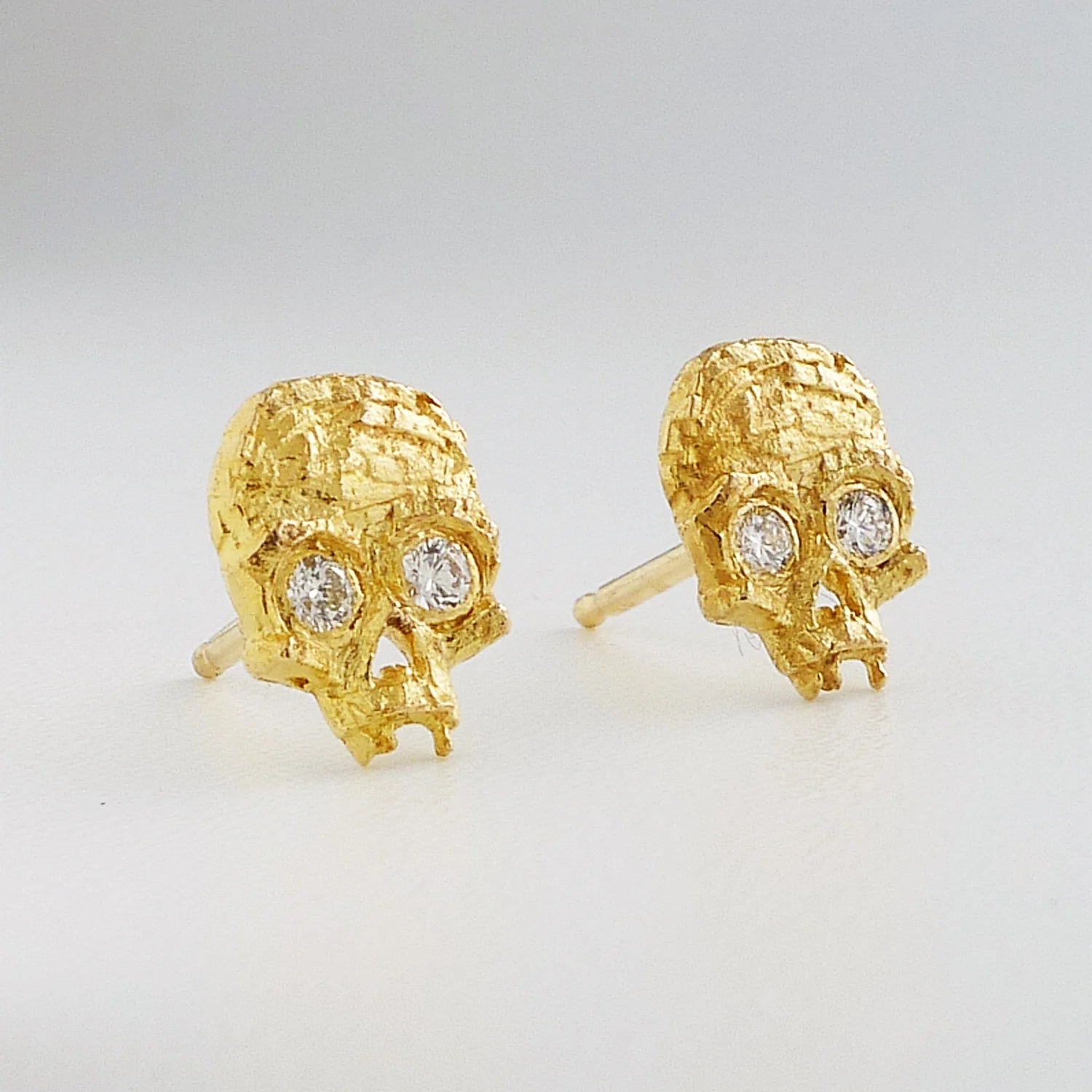 14k Cubist Skull Studs (Diamond Eyes)