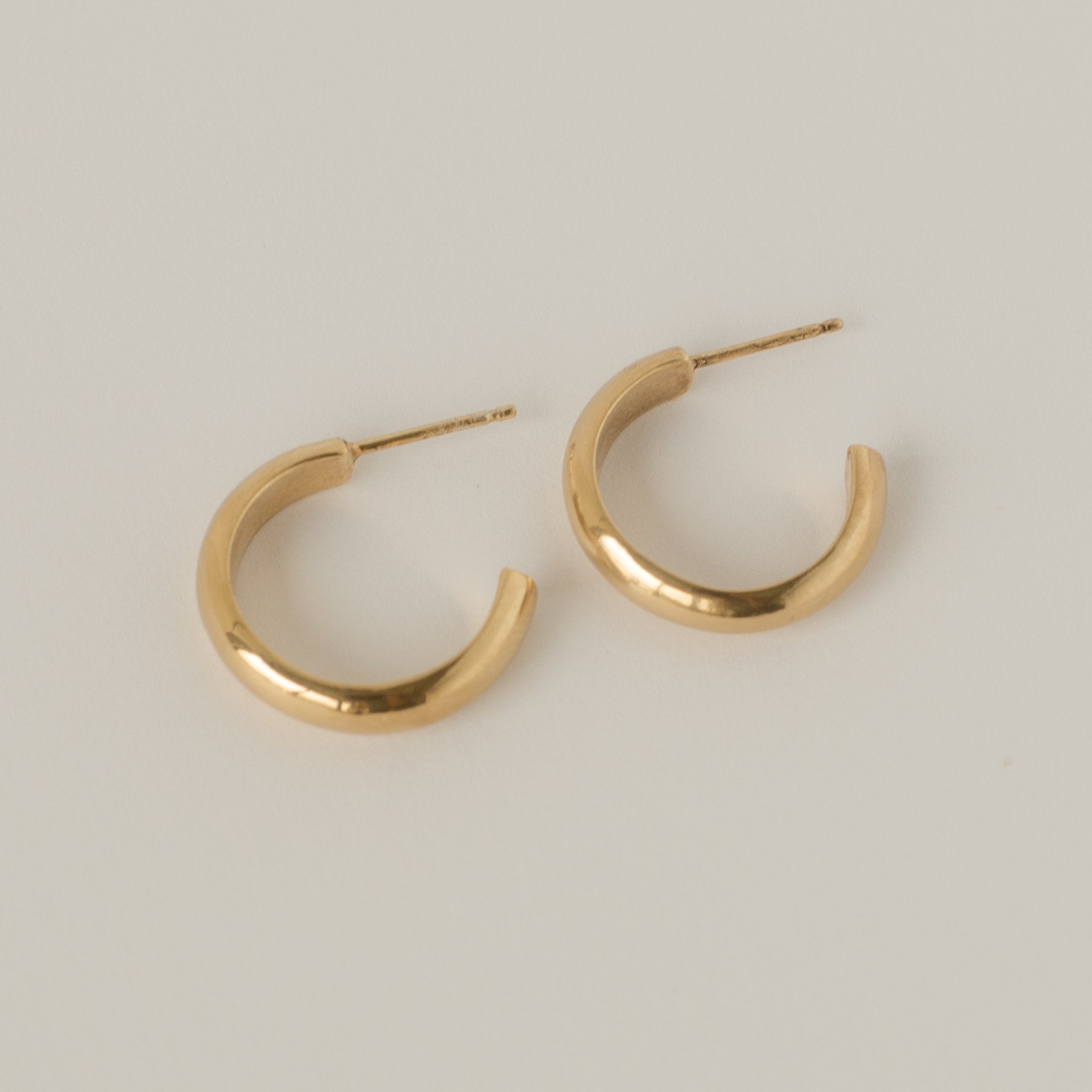 Jane Half-Round Hoops - Gold