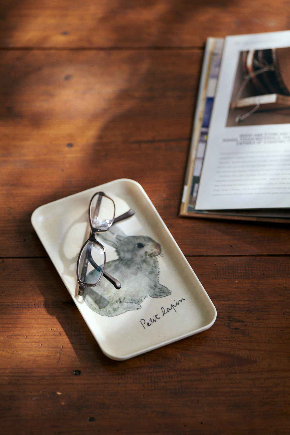 Linen Coated Bunny Tray