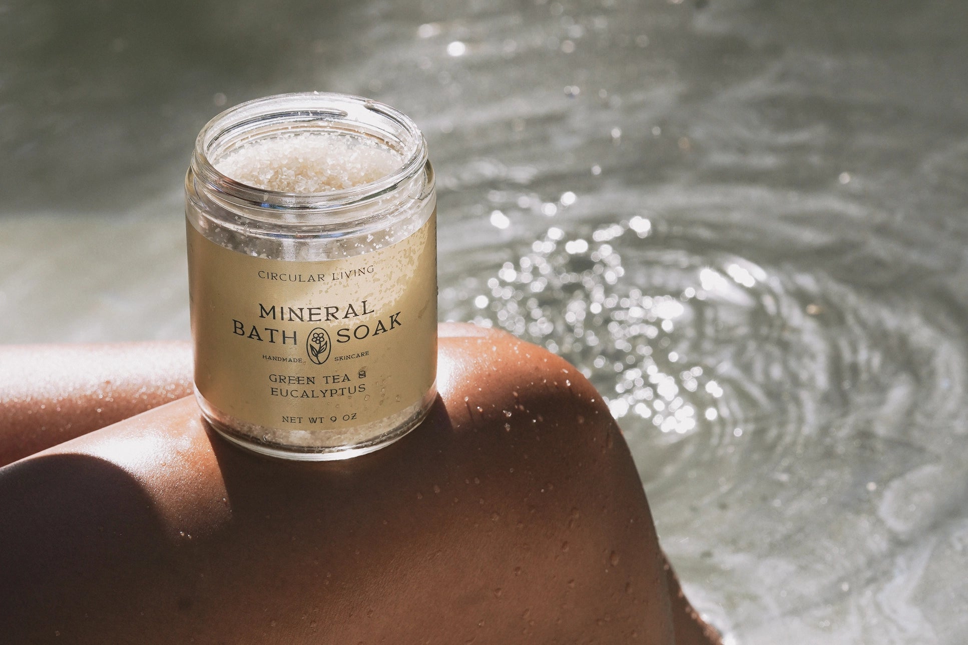 Mineral Bath Soak - Vetiver + Bergamot