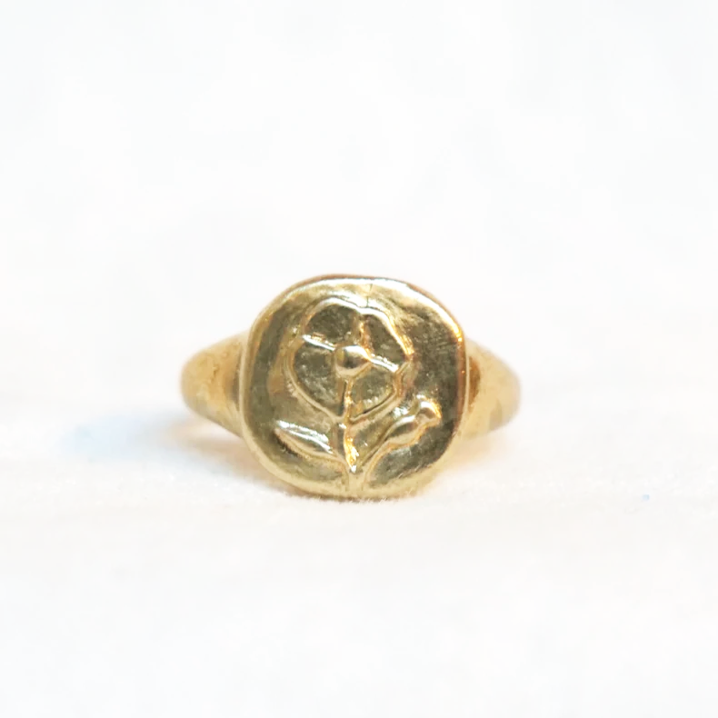 Poppy Signet Ring