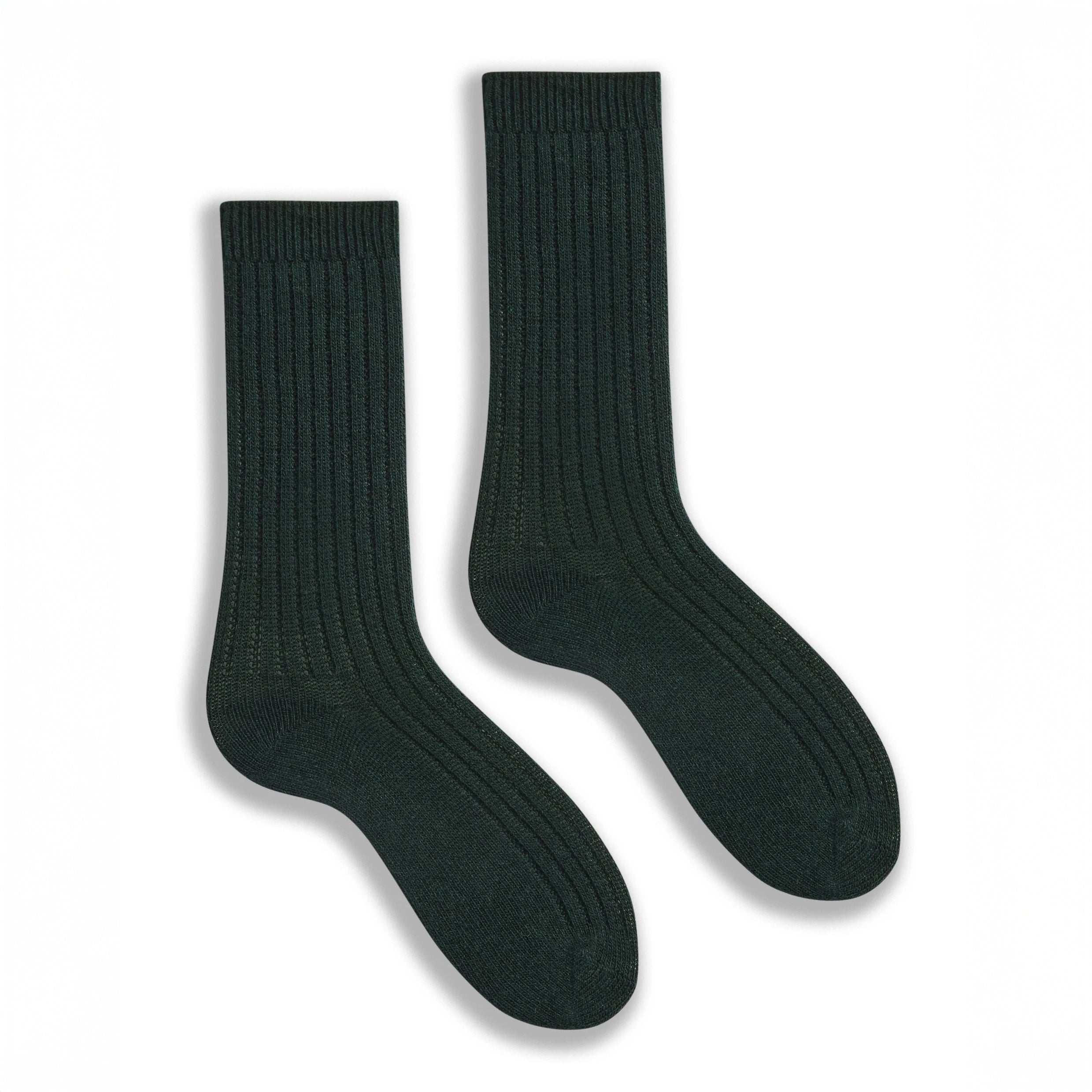 Lisa B Solid Ribbed Socks