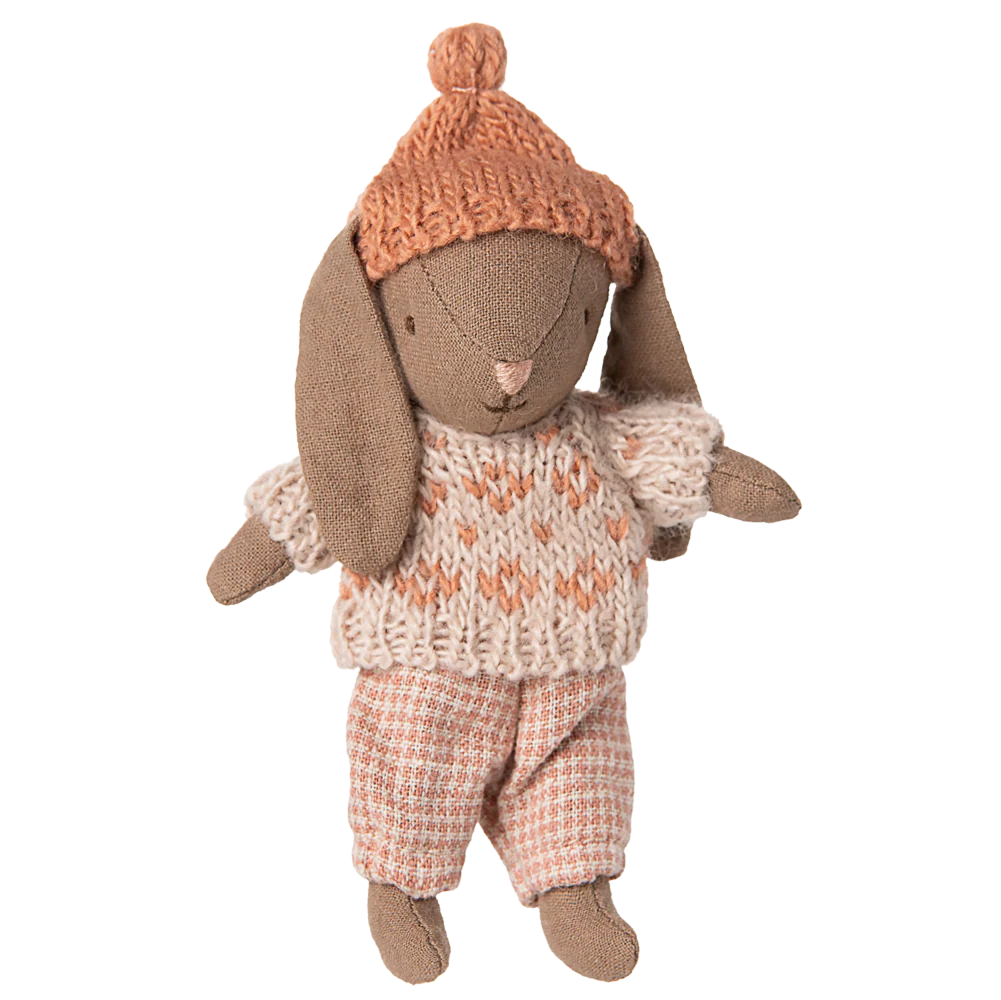 Mini Winter Bunny - Brown & Rose