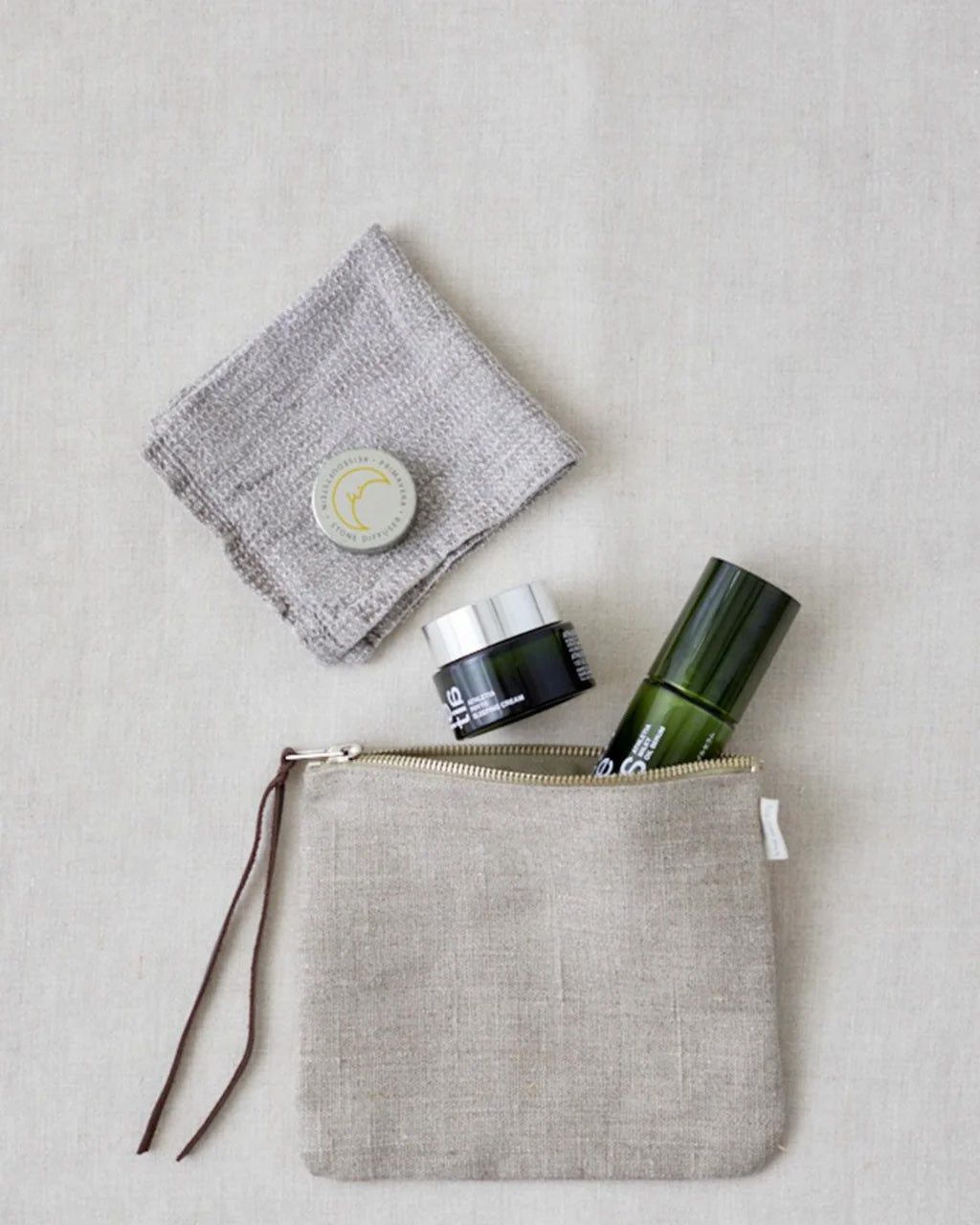 Linen "Canna" Pouch in Natural