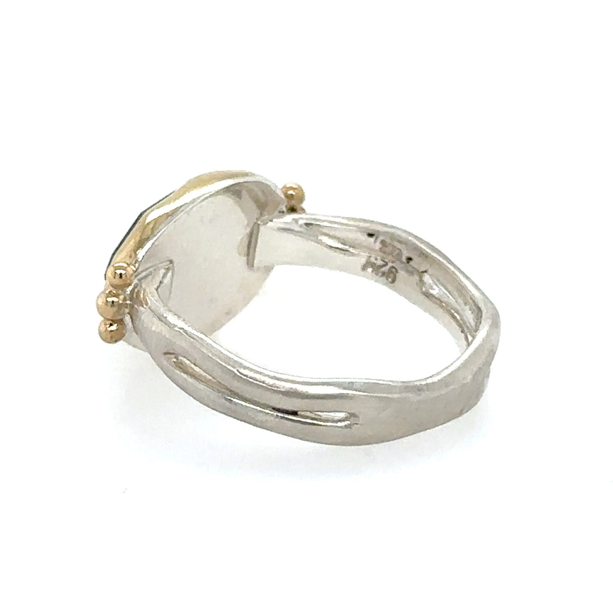 Gilly Iolite Ring