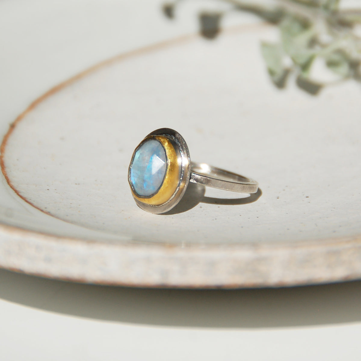 Small Moonstone Keum-Boo Rim Ring