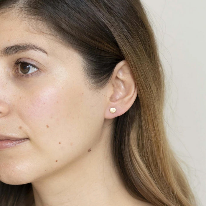 14K Skipping Stone Studs