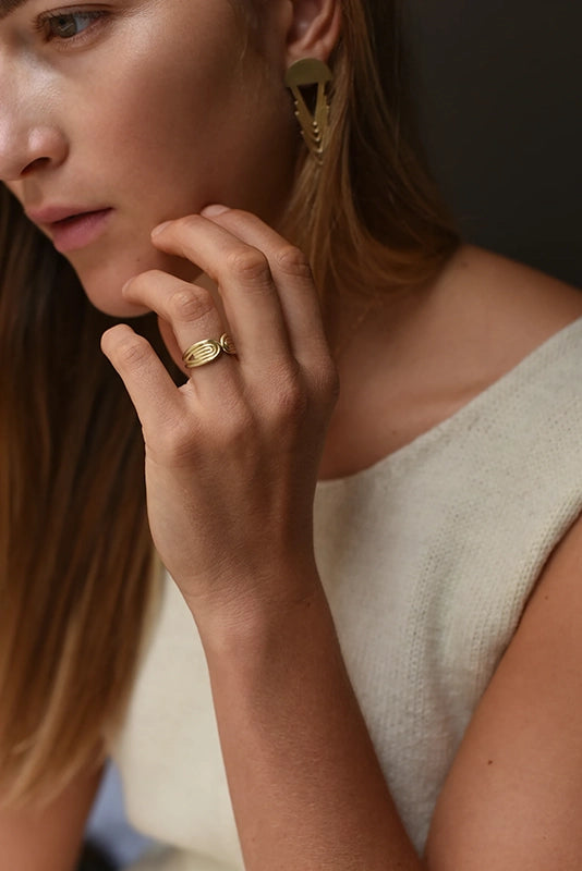 Arch Deco Brass Ring
