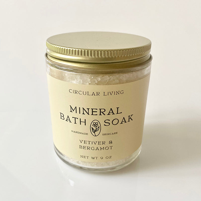 Mineral Bath Soak - Vetiver + Bergamot