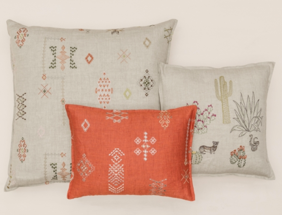 Tumbleweed Vermillon Pillow - KESTREL