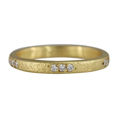 **18K Diamond Weathered Band**