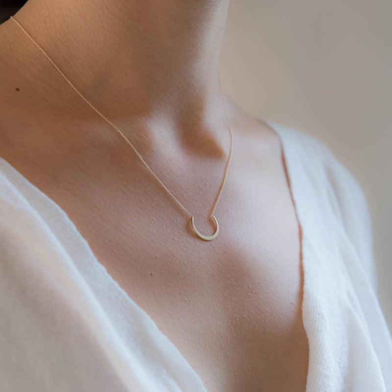 14k Petite Fertile Moon Necklace - KESTREL