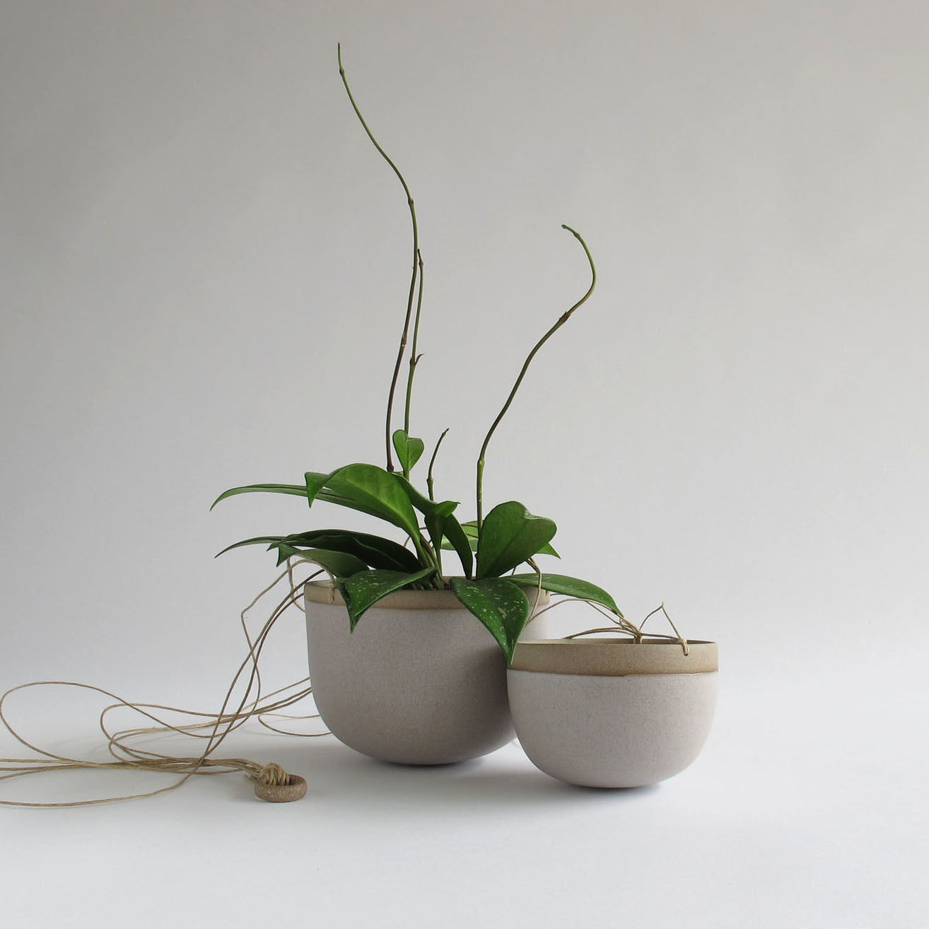 Grey Stoneware Hanging Planter - KESTREL