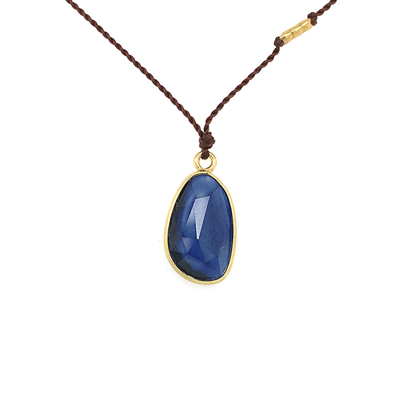 18k Opaque Blue Sapphire Necklace
