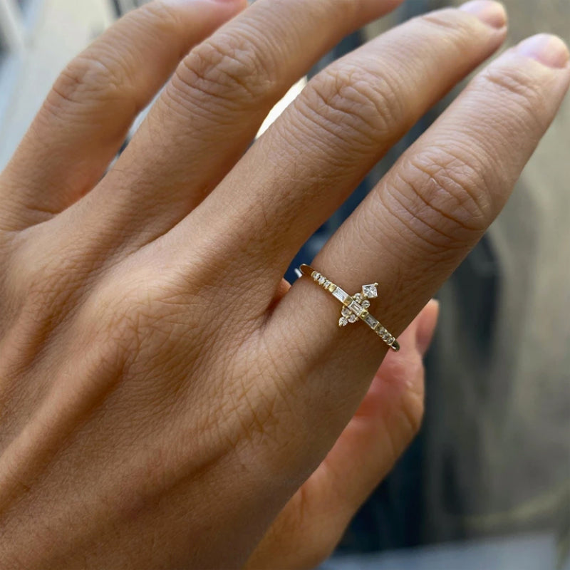 14k Diamond Temple Ring