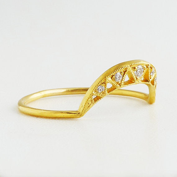 14K Vaeda Ring - KESTREL