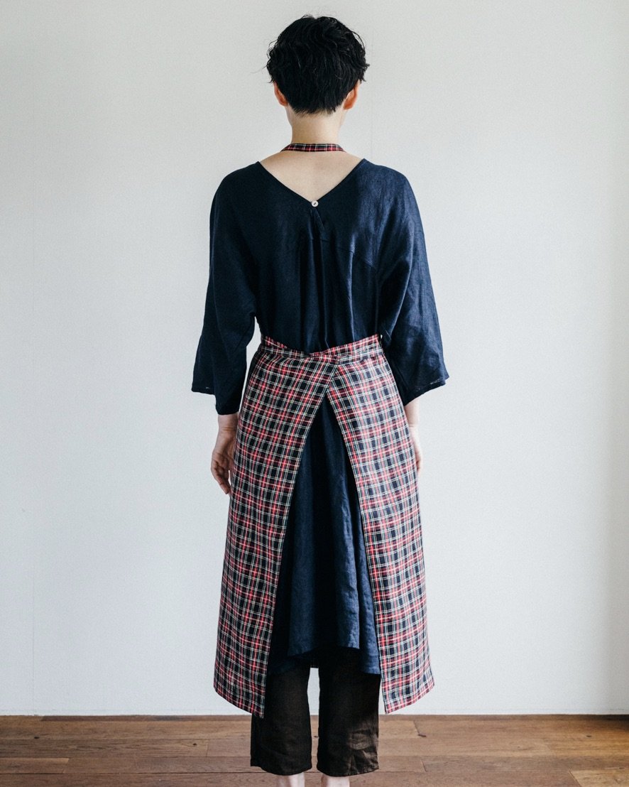 Plaid Linen Apron (Red + Black)