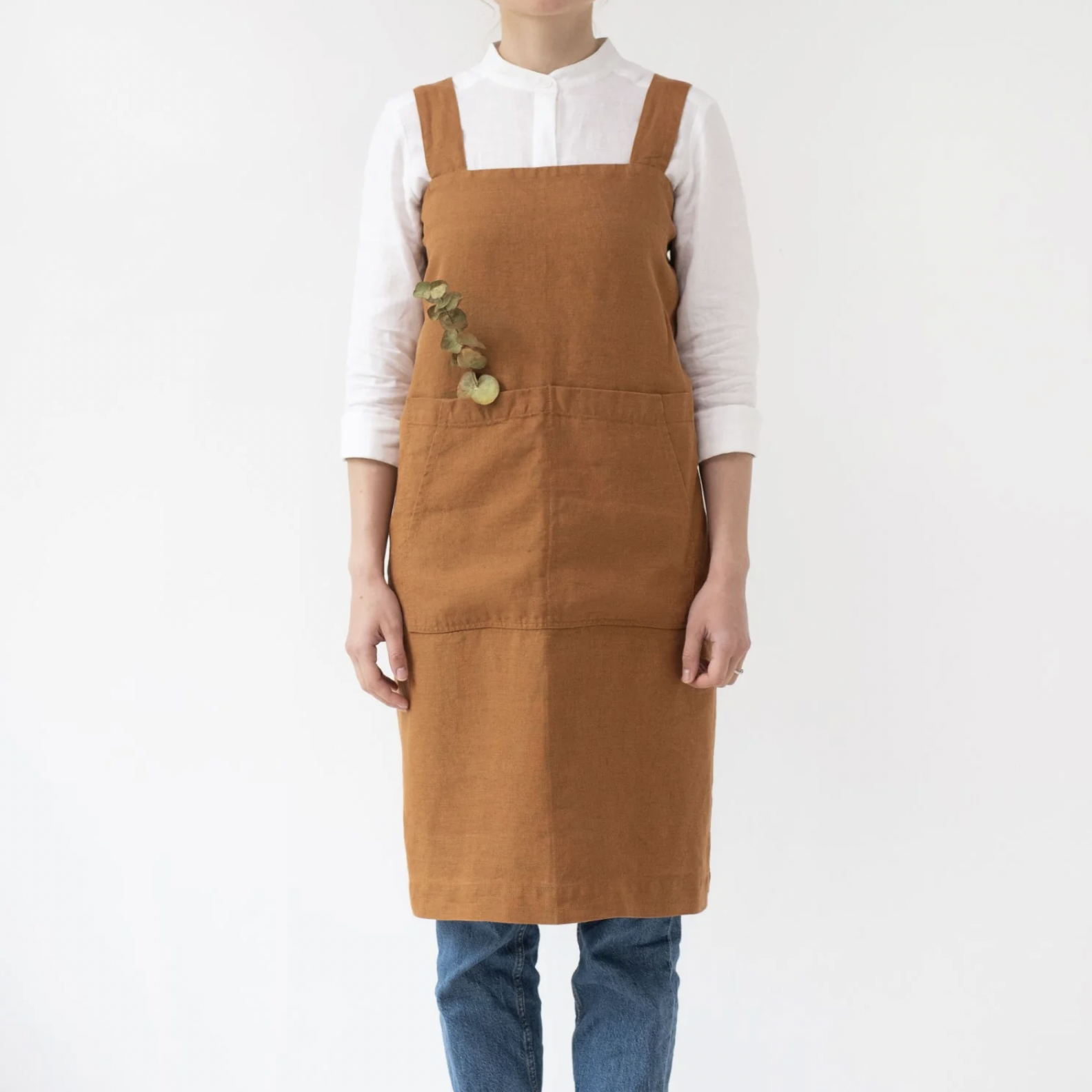 Linen Tales Pinafore Apron - Hazelnut