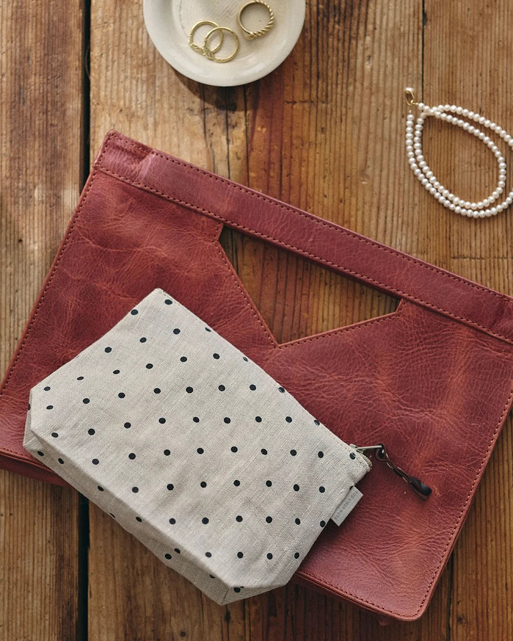 Chris Pouch (Natural with Black Dots)