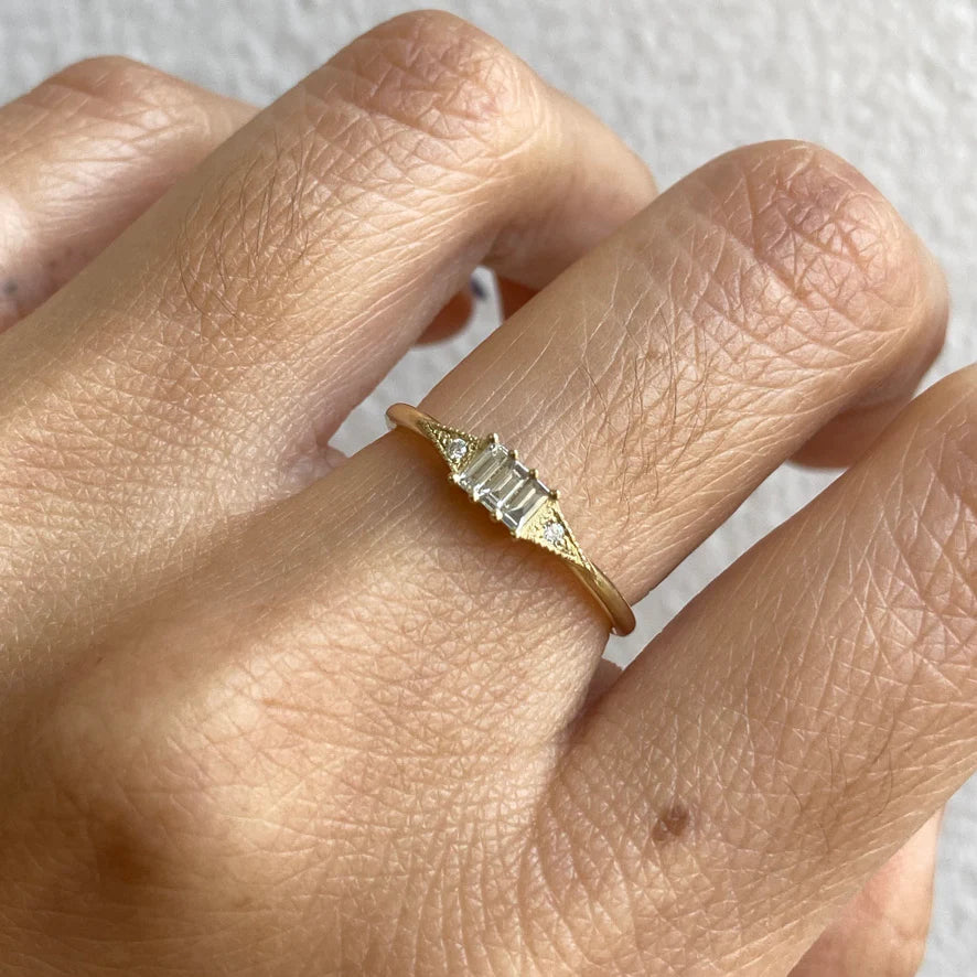 14K Baguette Mini Deco Diamond Ring