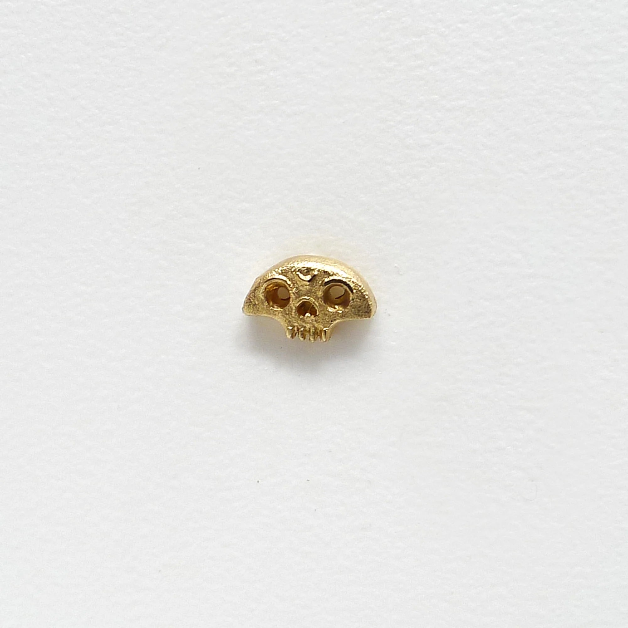 14k Bitty Skull Studs