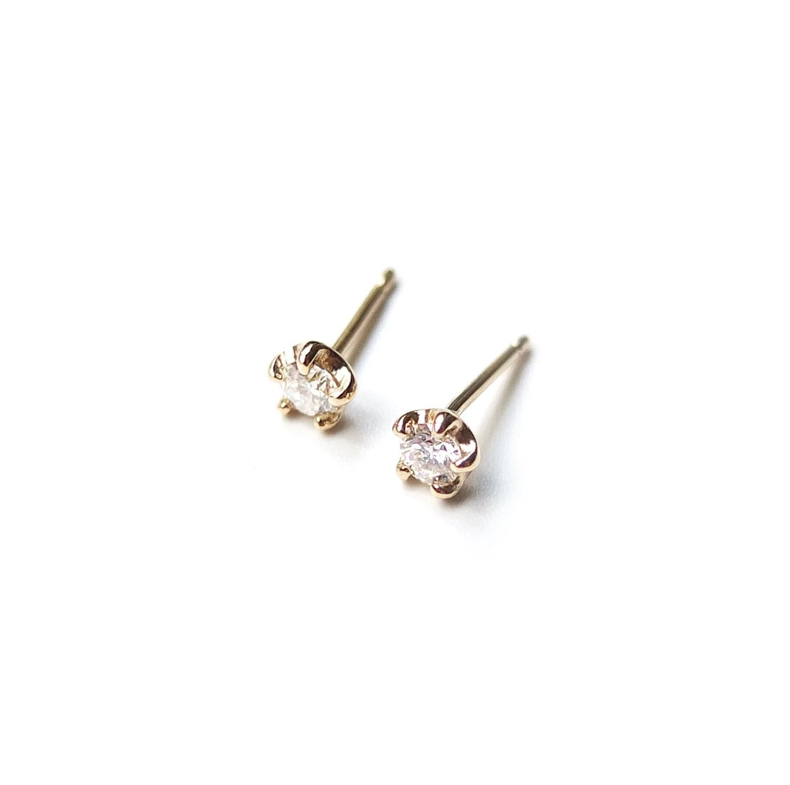 14k Brilliant Diamond Studs