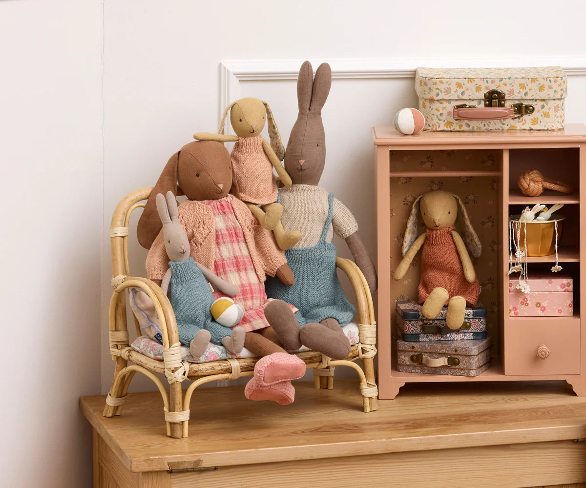 Bunny, Knitted Overalls