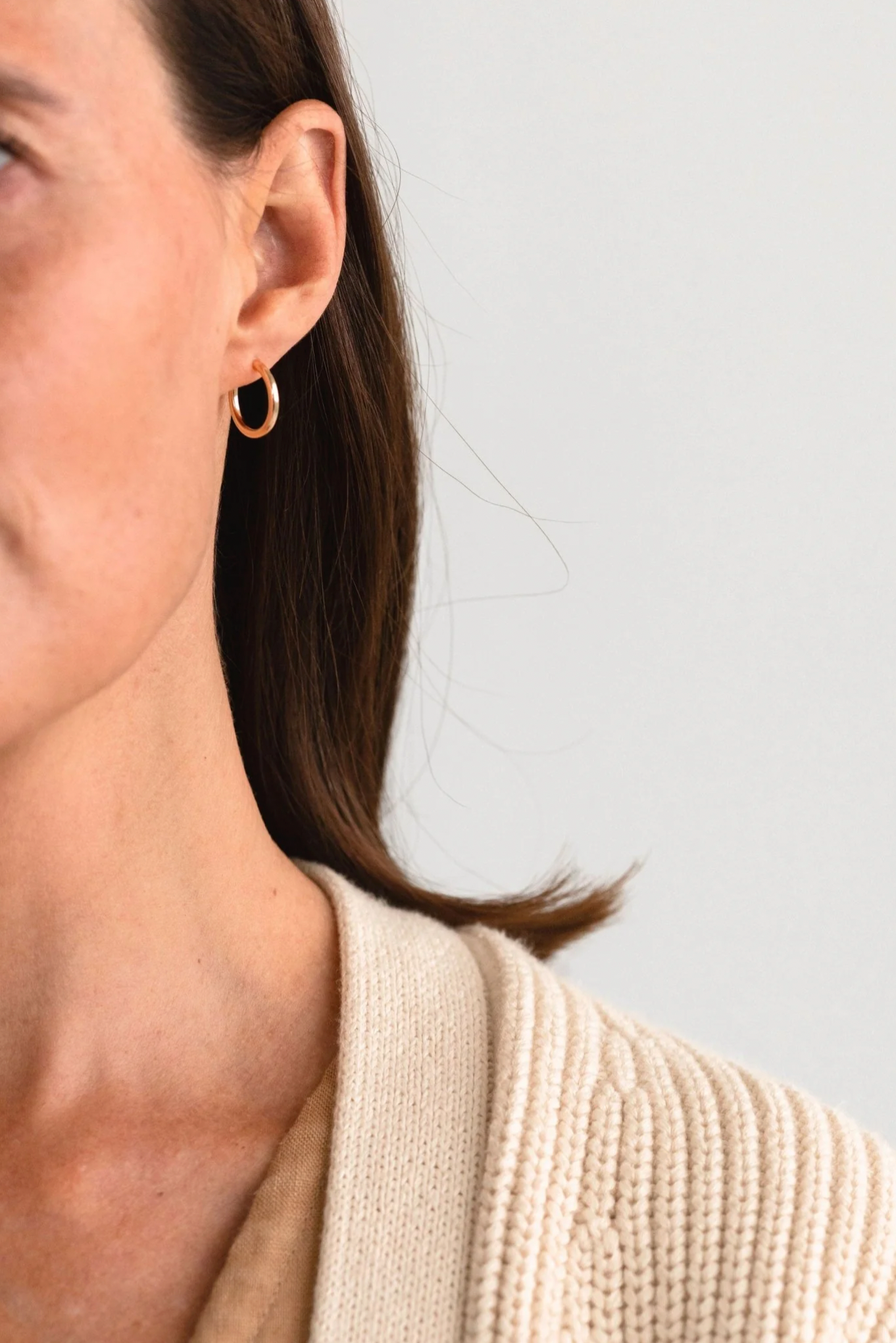 GF Clea Post Hoop Earrings