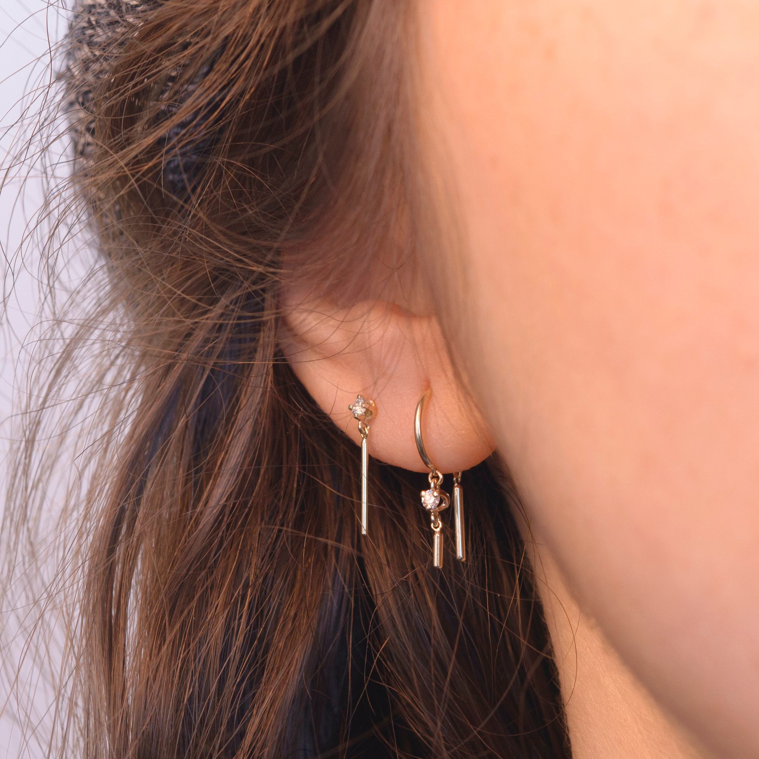 Gold Diamond Wisp Stud - SINGLE