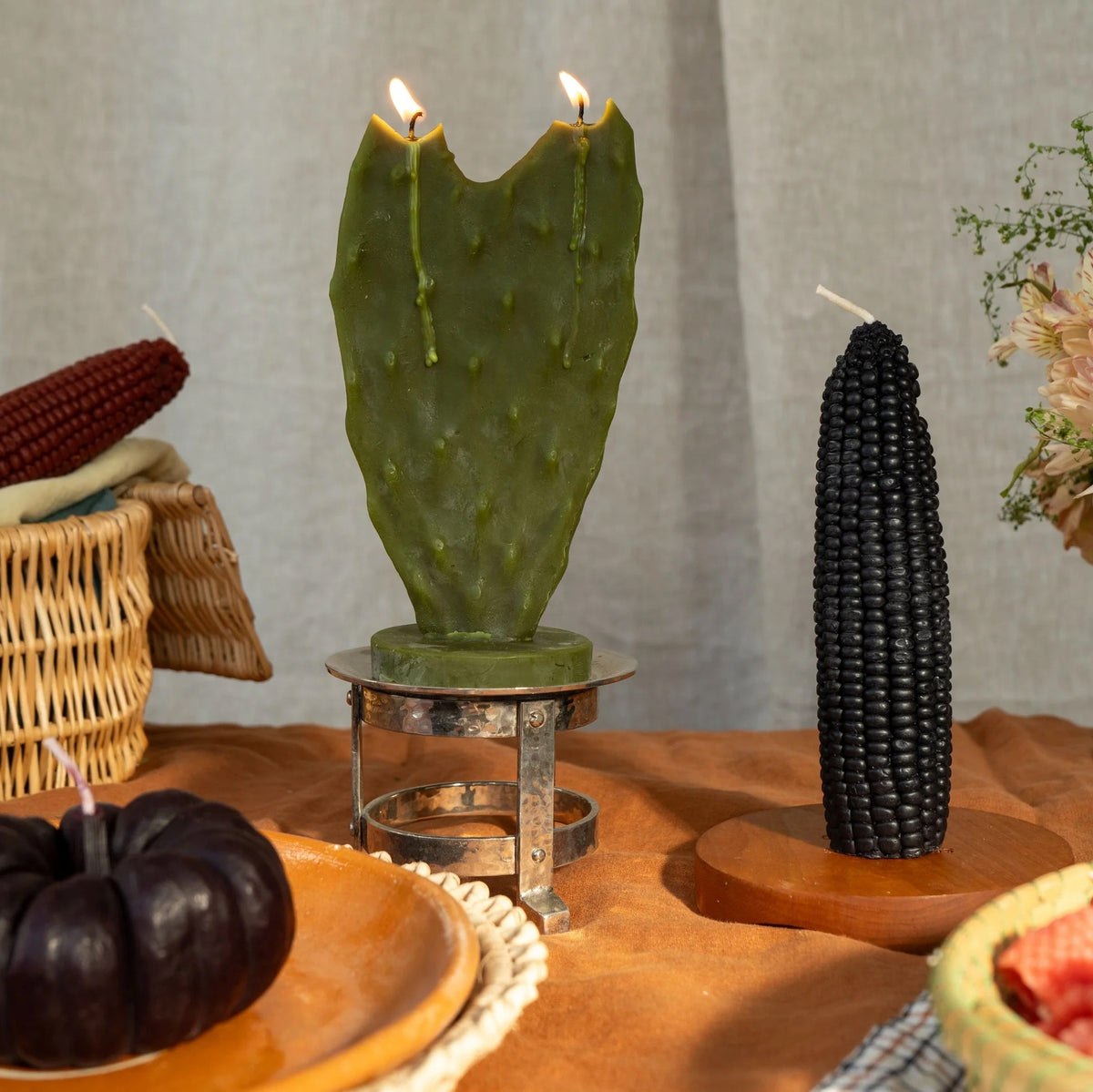 Nopal Cactus Beeswax Candle