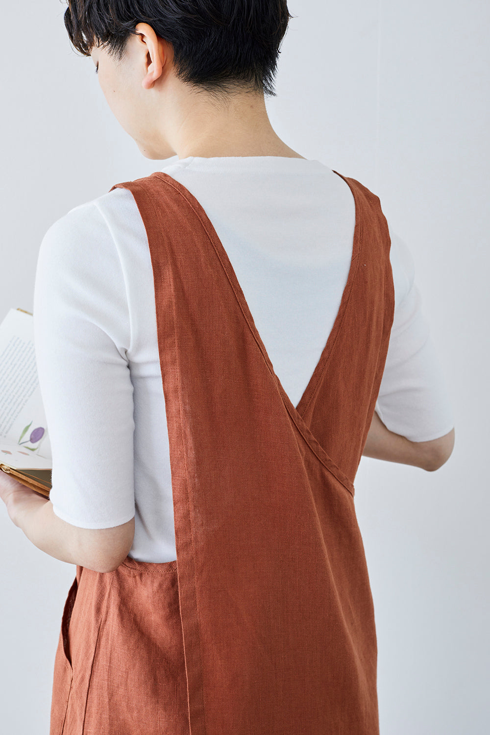 Linen Over Dress Apron (Rust)
