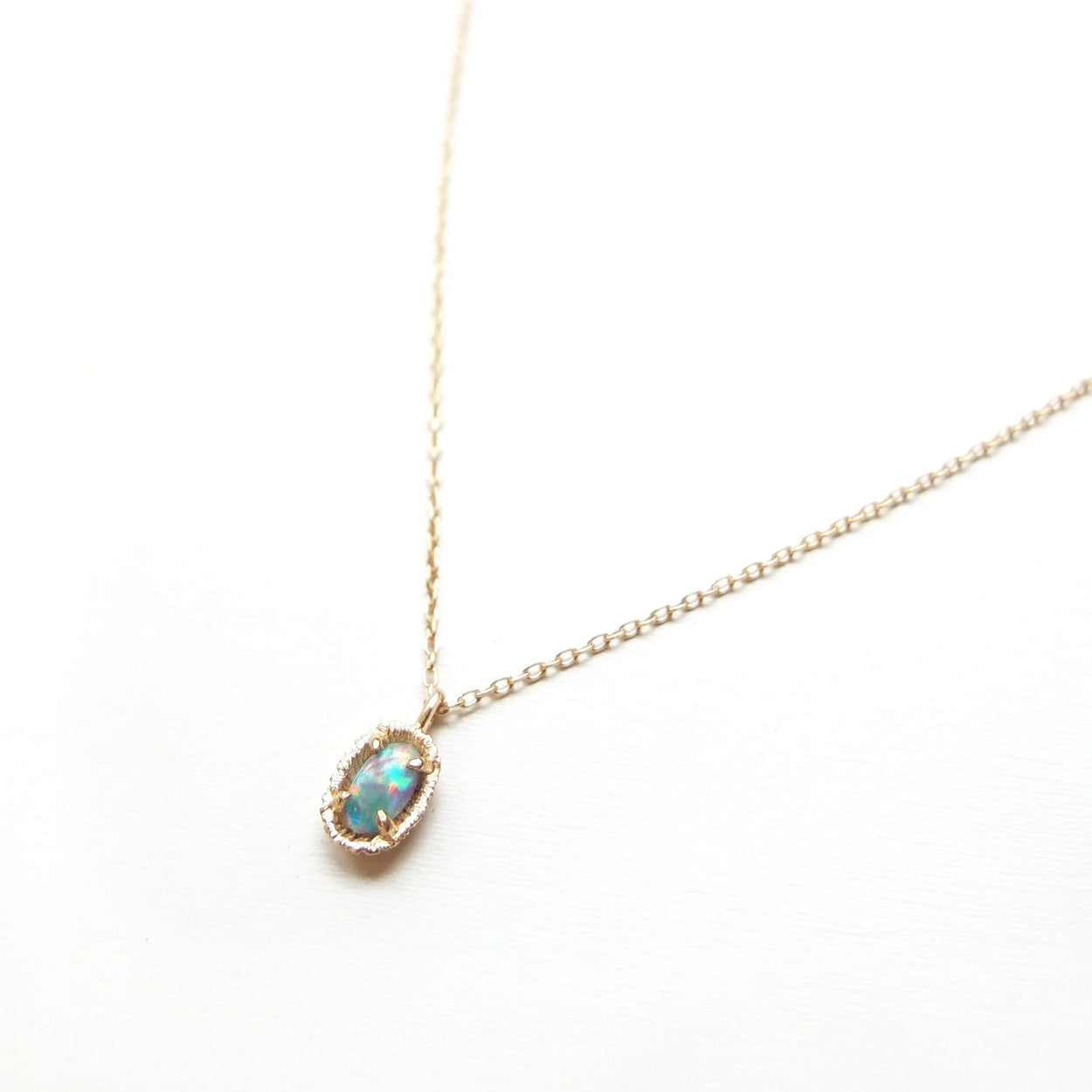 14k Oval Opal Necklace