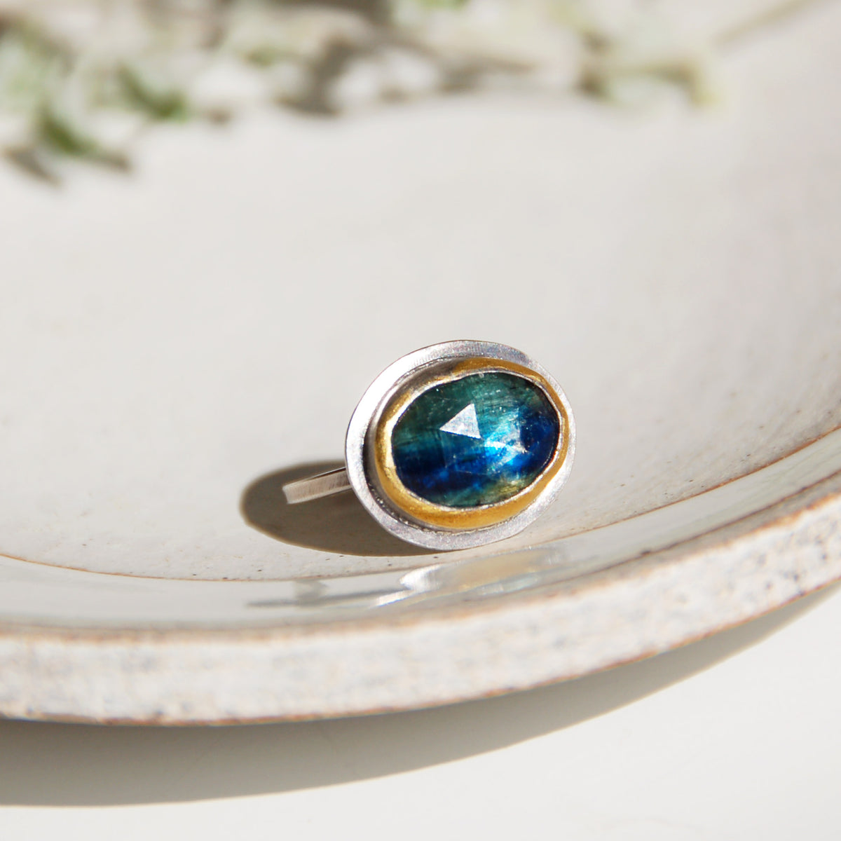 Royal Kyanite Keum-Boo Rim Ring
