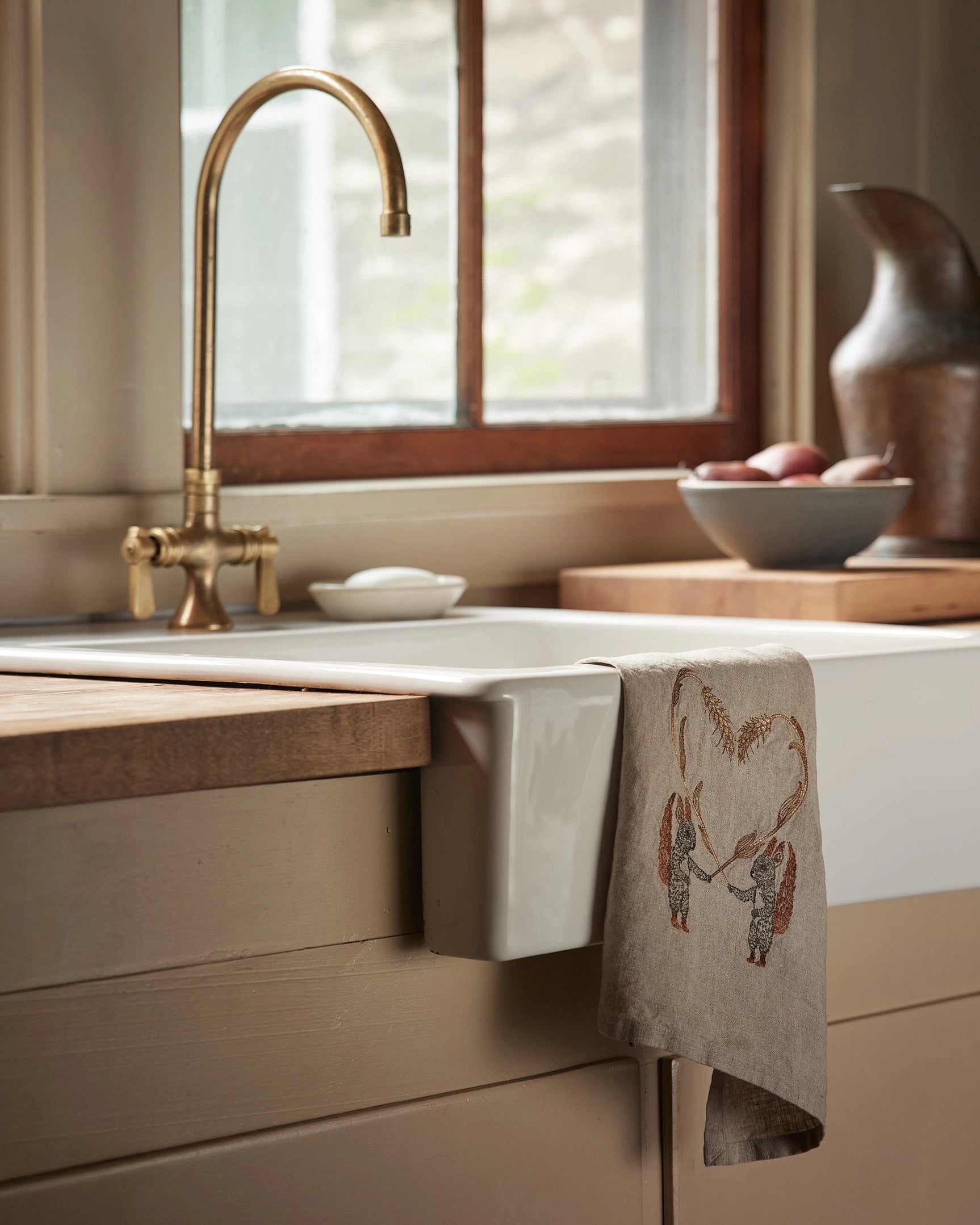 Squirrels with Wheat Tea Towel