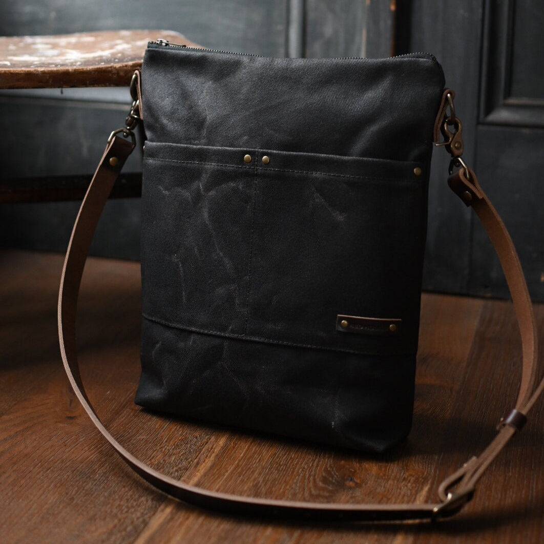 The Laptop Bag - Chocolate