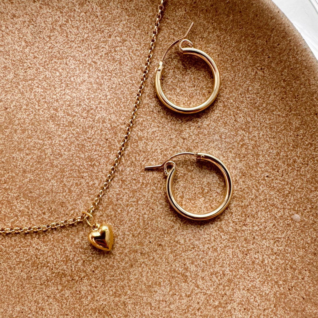 Lou Puff Heart Necklace - KESTREL