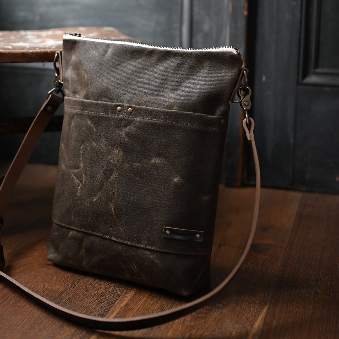 The Laptop Bag - Oak