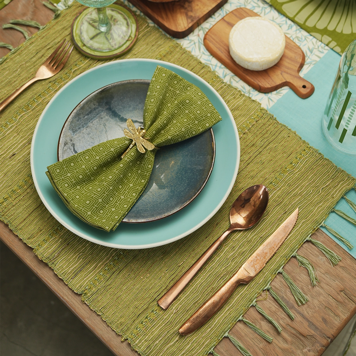 Vetiver Placemat - Avocado