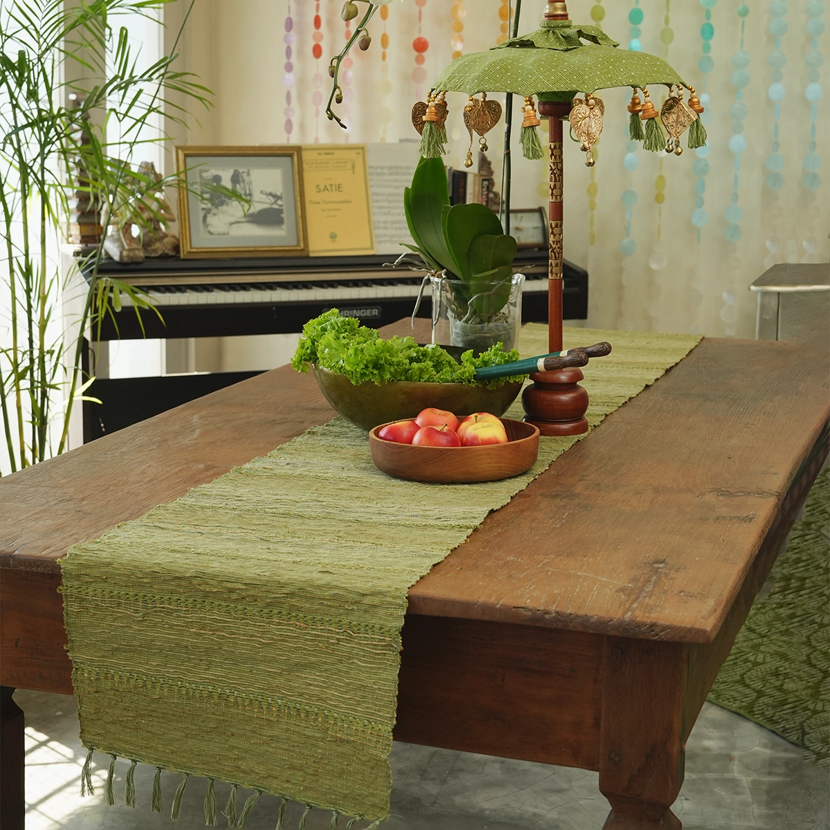 Vetiver Table Runner - Avocado