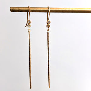 18k Rain Stick Diamond Earrings