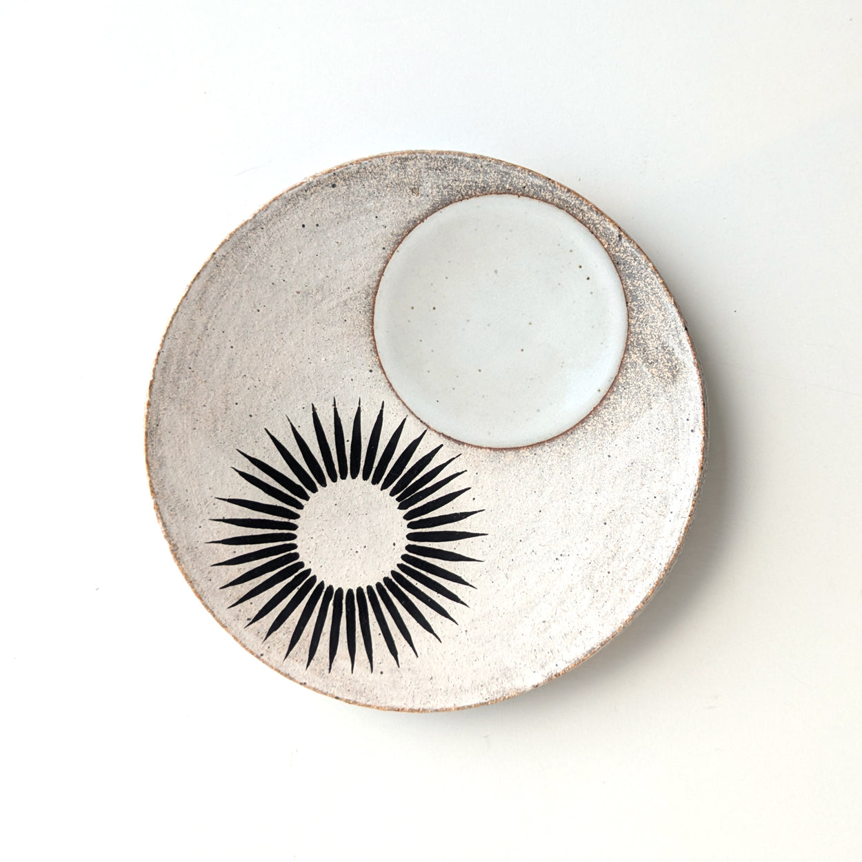 Round 5.25" Dish -  Sun & White Moon