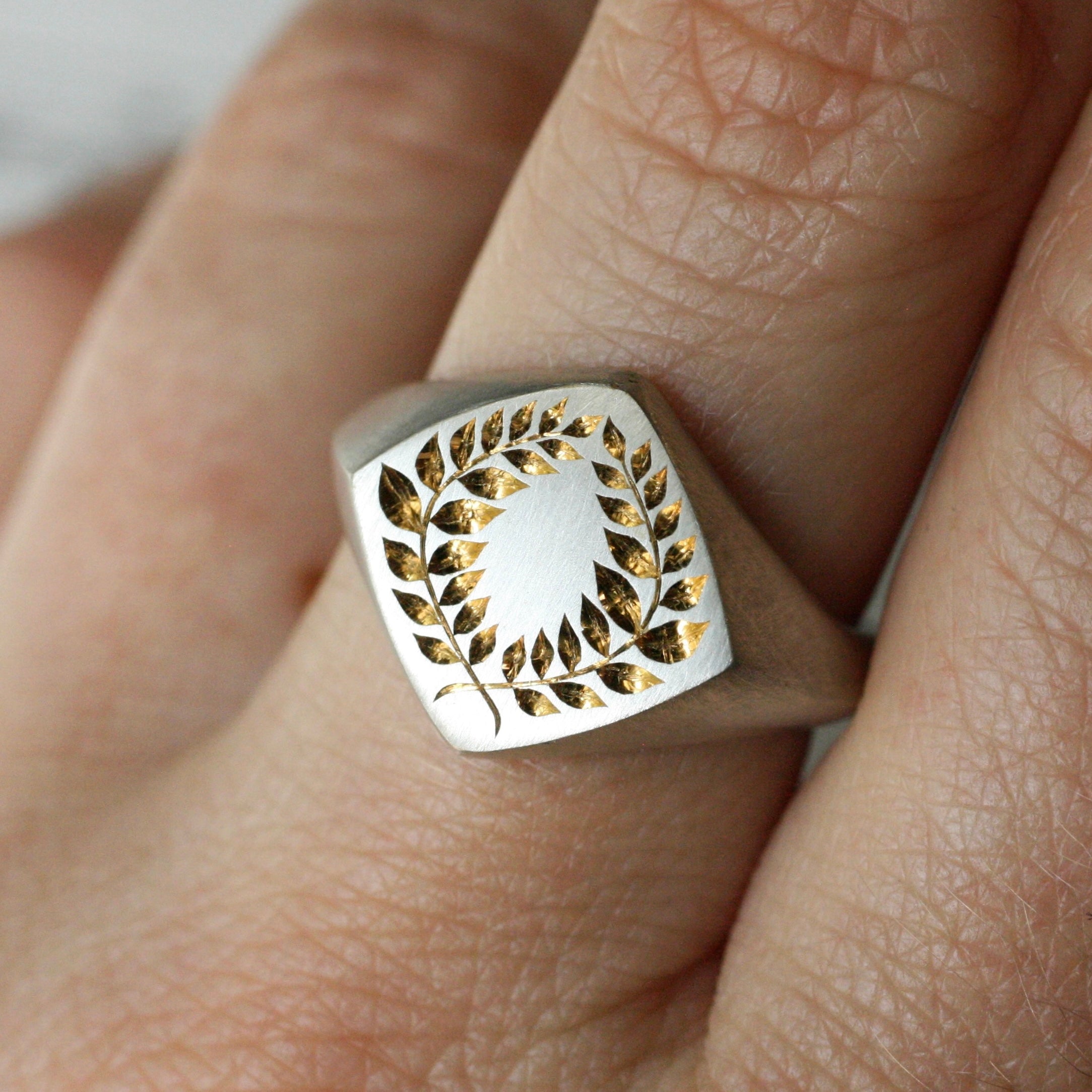 Two-Tone Laurel Signet Ring
