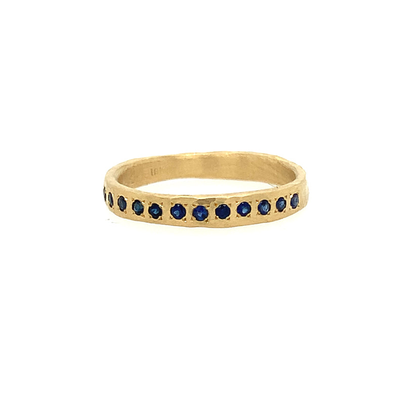 18k Blue Sapphire Band