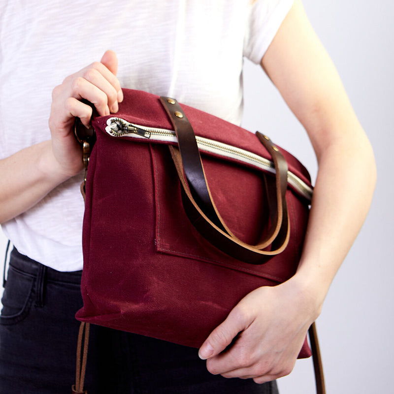 Emnet Foldover Crossbody – daniellewalkerenterprises