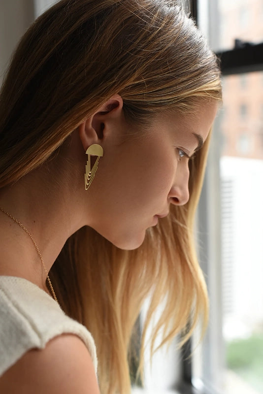 Deco Arrow Brass Studs