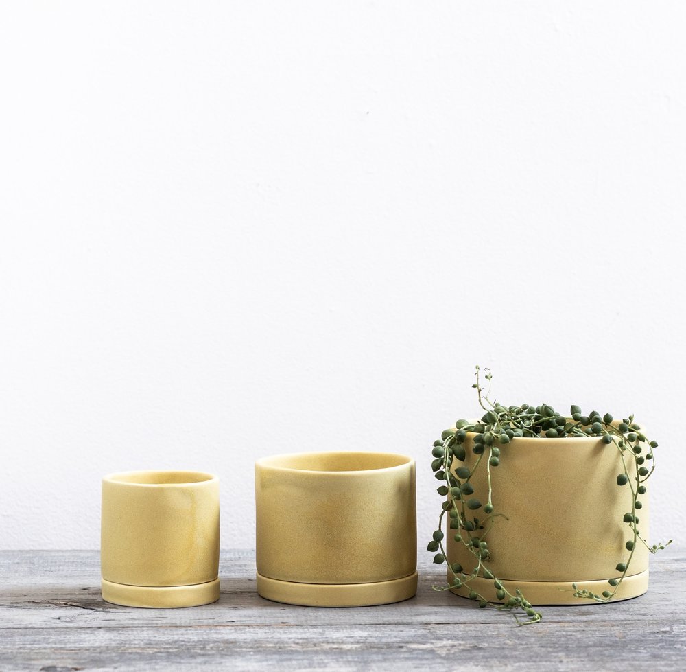 Goldenrod Yellow Round Planter - KESTREL