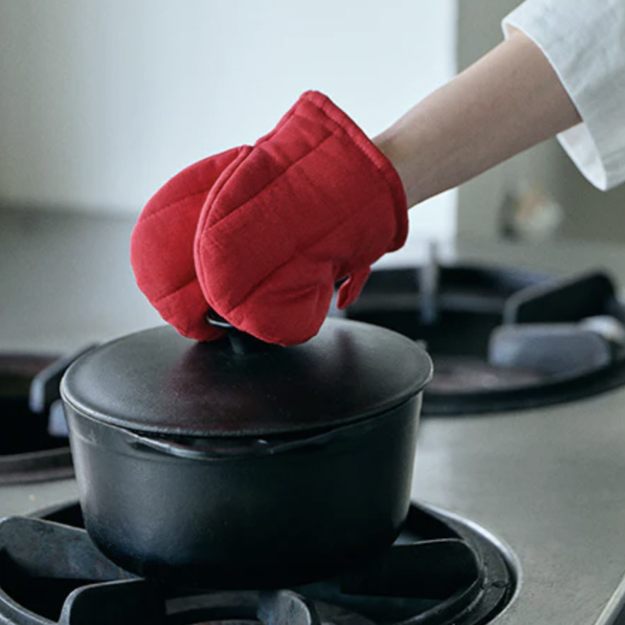 Fog Linen Oven Mitt (Red)