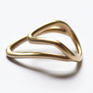 Double Peak Ring