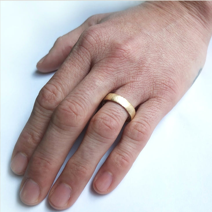 14k Gold 5mm Hammered Band